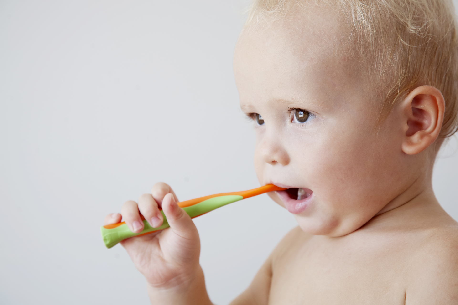 brushing 12 month old teeth